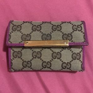 Authentic Gucci wallet